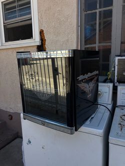 Harley-Davidson Mini-Fridge