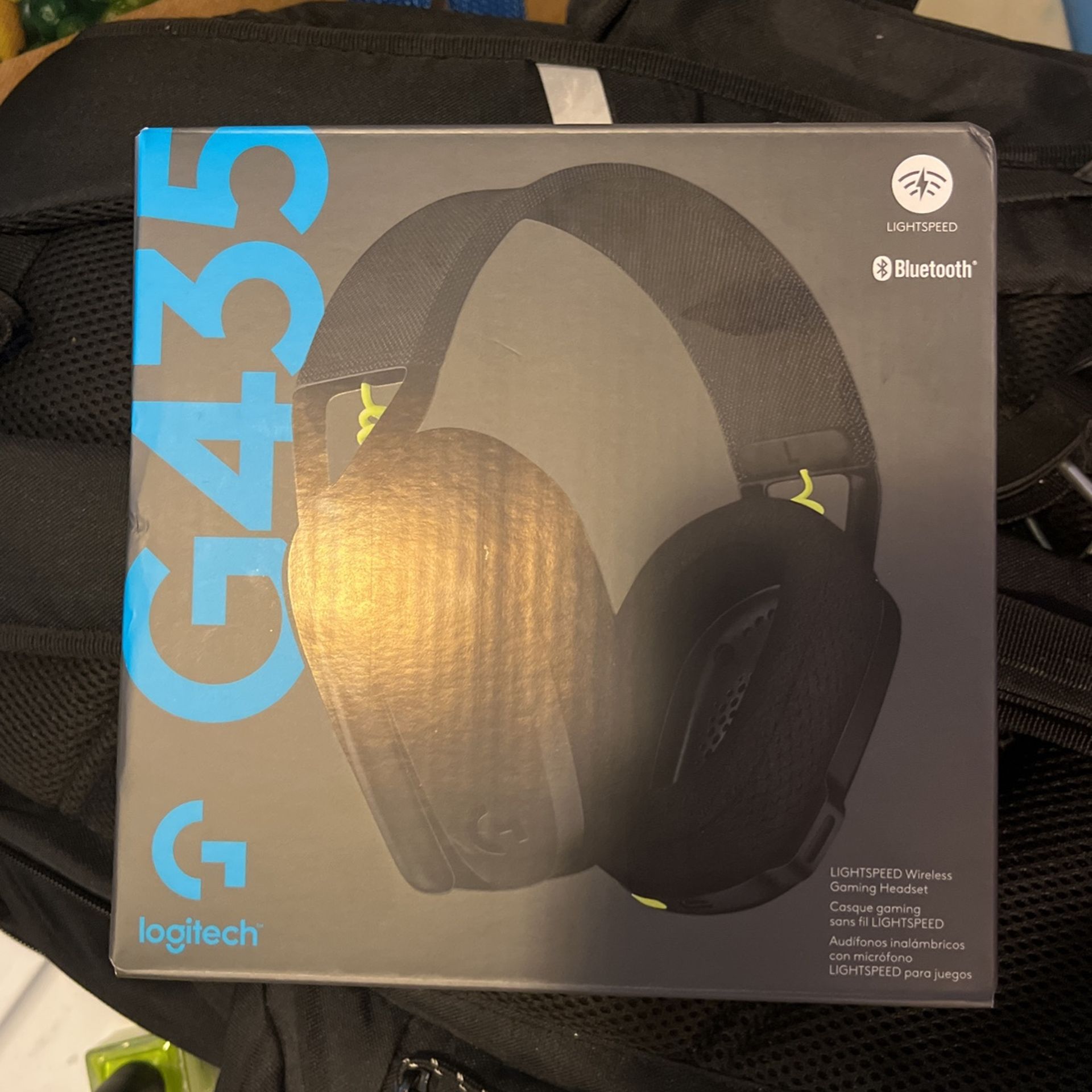 Logitech, Wireless Gaming Headset.