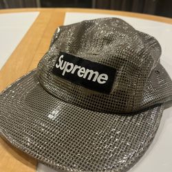 Supreme Hat 