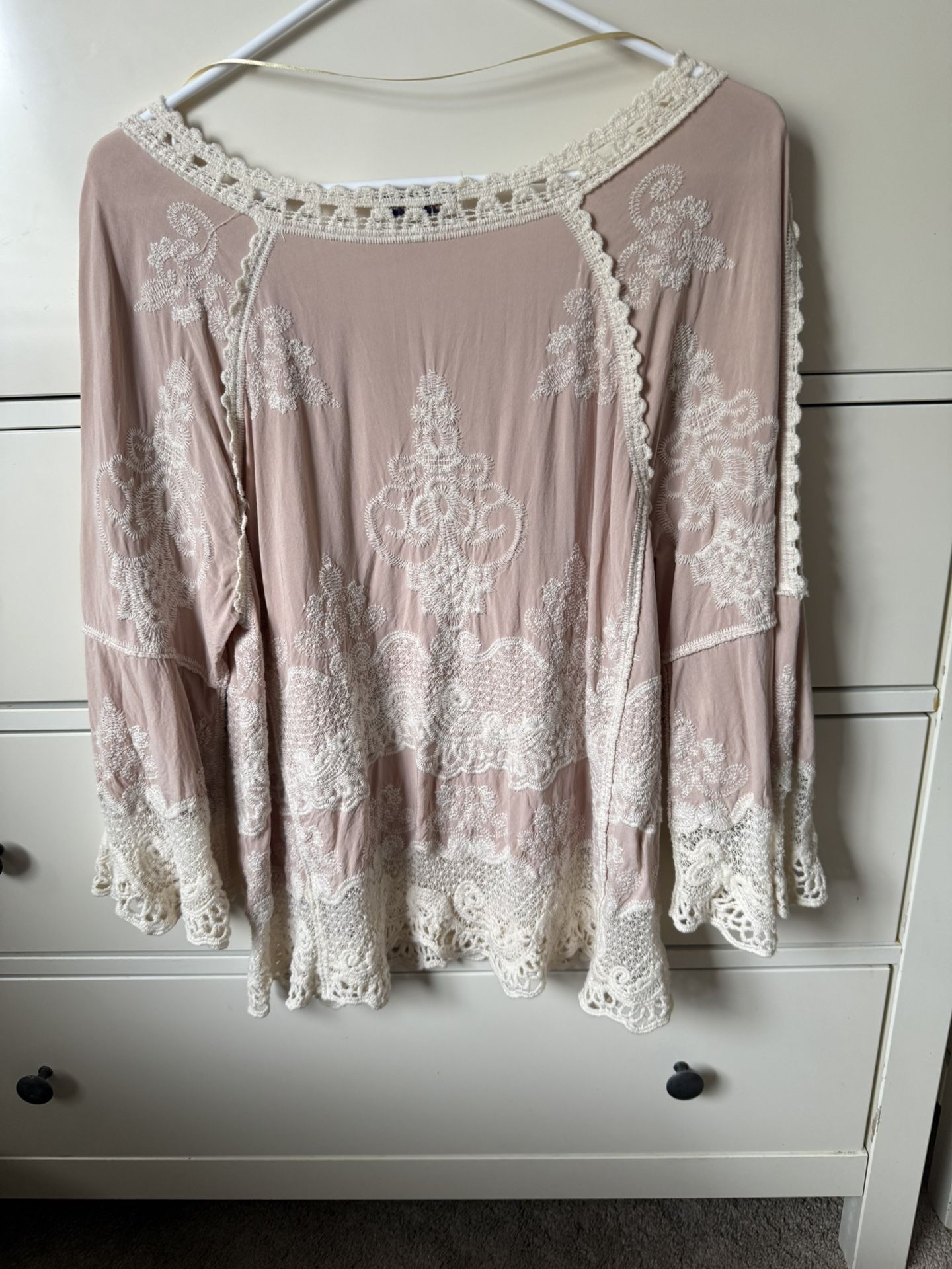 Democracy Pink Bell Sleeve Blouse with Embellished Details Sz Small $8