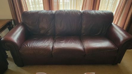 2 Leather Couches