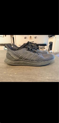 adidas Men's Black Adidas Questar Flow NXT 9.5M