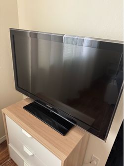 Samsung Tv 40 inch not smart