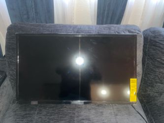 32” Insignia LED HD Smart Fire TV Like New