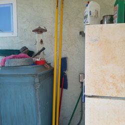 Painters Poles 2 -8 Foot  Ext To 20 Feet