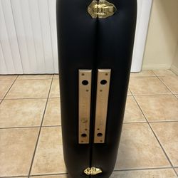 Earthlite Massage Table 