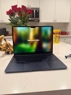MacBook Air M4 13” 16GB RAM
