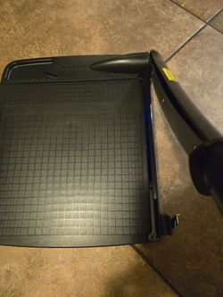Paper cutter
