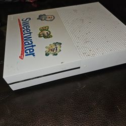 Xbox One With Headset