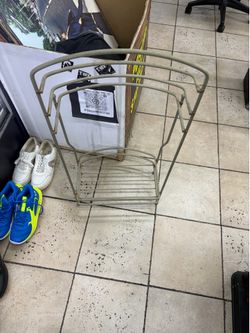 Vintage Metal Freestanding Towel Rack heavy duty