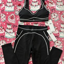 Alo Black Heartthrob Set $85 **READ DESCRIPTION**