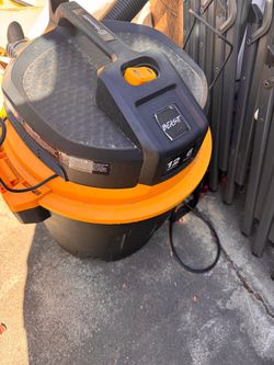 2 vacuums missing parts