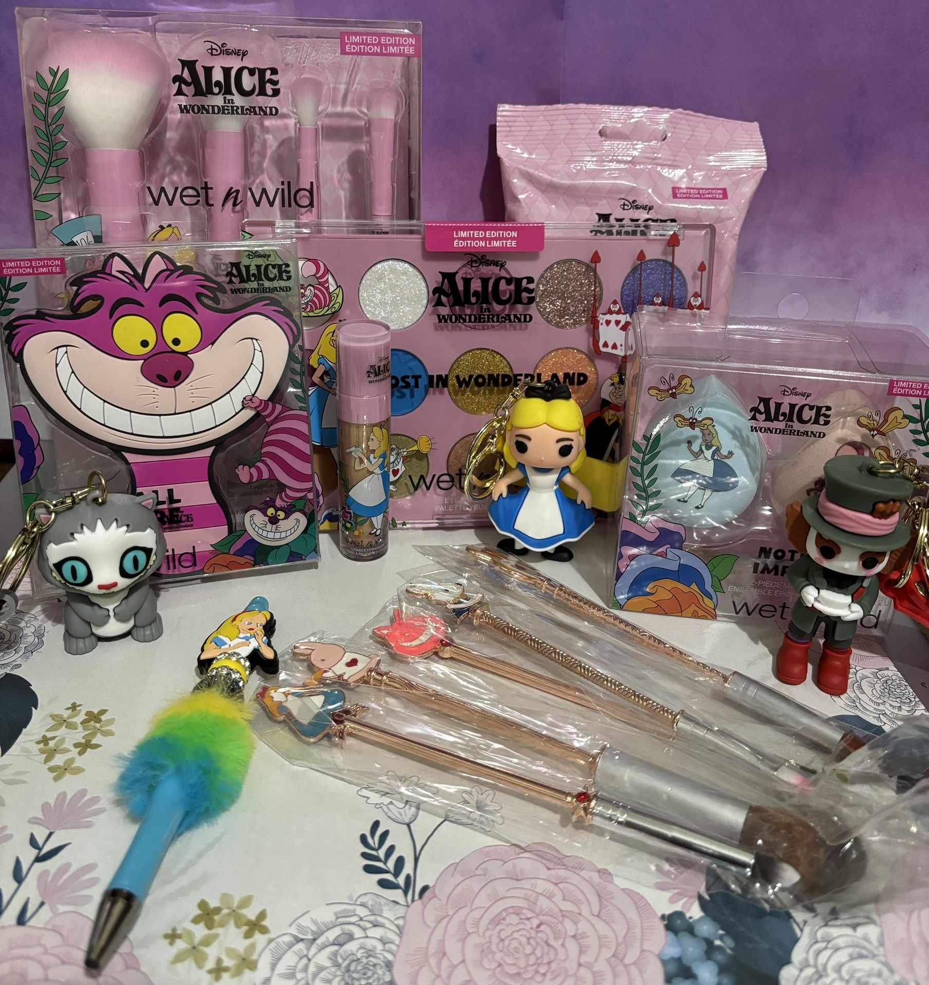 Alice In Wonderland set!