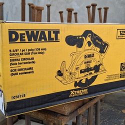 DeWalt Circular Saw