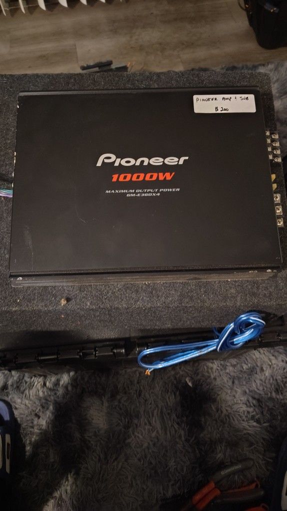 10" Pioneer Sub & Pioneer GM-E360X4 amplifier