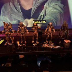 Neca Predators 