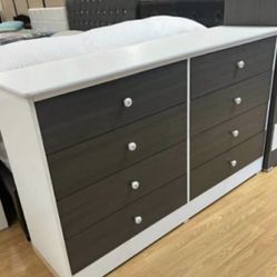 Eight Drawers Dresser 