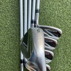TaylorMade: Ladies Stealth 7-PW,A,S Very Nice Set Of Clubs. GolfLAB Takes Trades