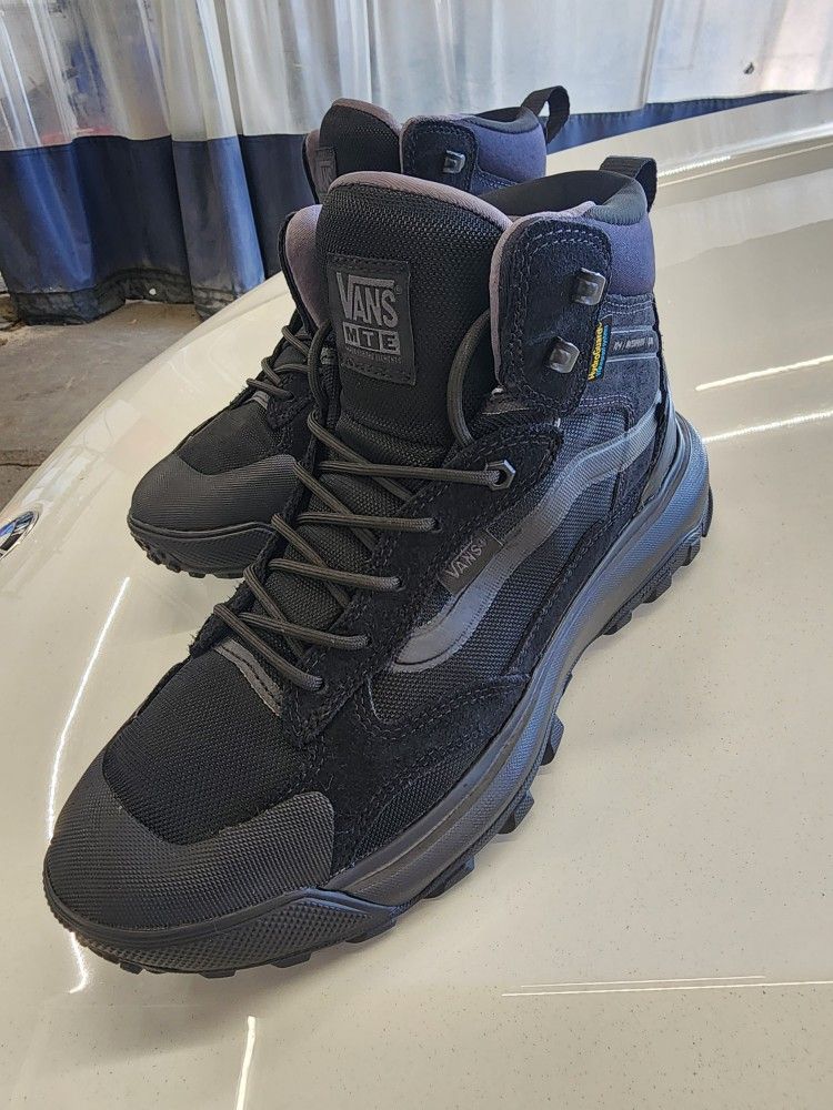 Vans Mens Boots Size "10