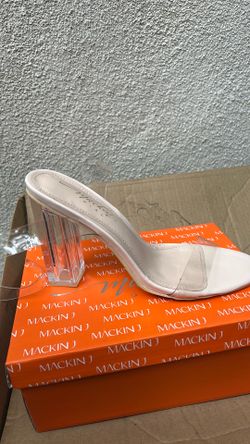 Women’s size 8 1/2
