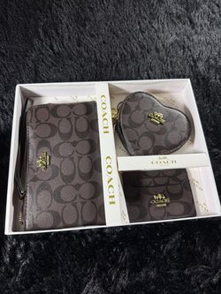 Coach Set