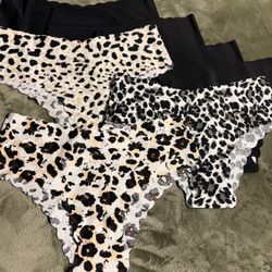 Comfortable V-Shaped Seamless fitted briefs 