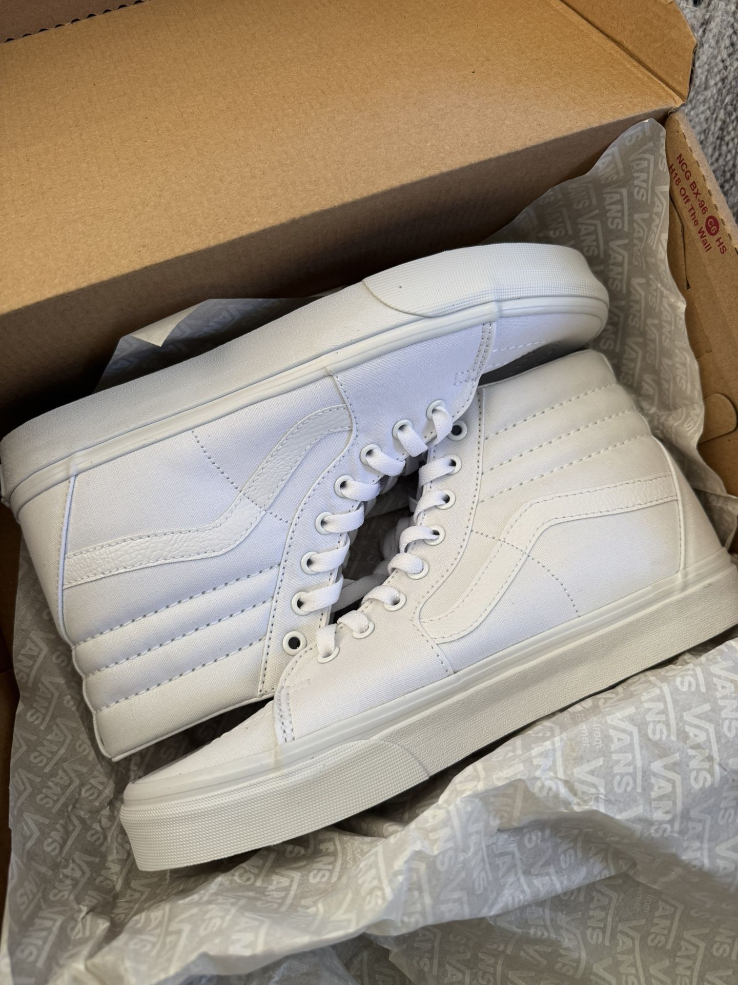 ALL WHITE Vans high Top MENS 9.5