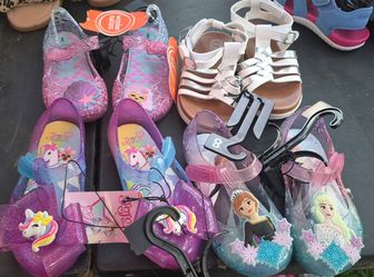 New toddler  size  8 shoes
