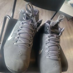 Nike Air Visi Pro 4 grey and black basketball shoes # 599569-004 Men's 11.5