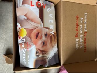 Lovevery senser play kit 5-6months