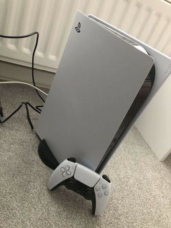 PS5 W GAMES