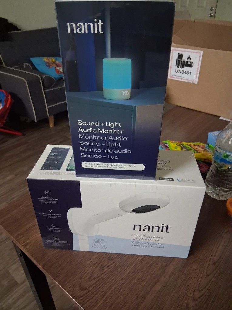 Nanit PRO CAMERA Smart Baby WITH Wall Mount - White (N311NW) BRAND NEW