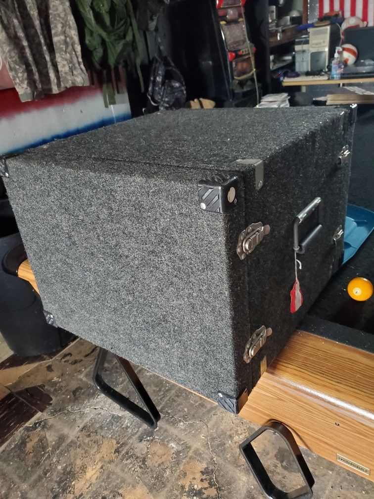 DJ / Band 18" Rack Mount Box
