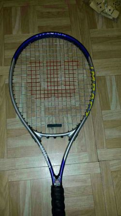 4 good tennis rackets