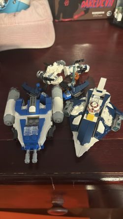 Lego figures and ship lot (pickup only)