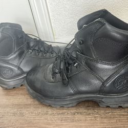 Red Wing Boots Steel Toe  9.5  Oil Resistant