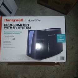 Honeywell Cool Moisture Humidifier For Bedroom, Medium Rooms, 1.1 Gallon, Invisible Moisture Humidif