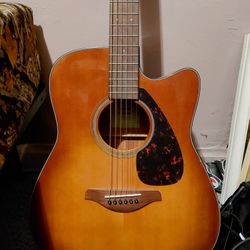 Yamaha FGX 800C Acoustic guitar.