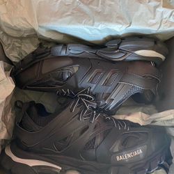 Balenciaga Tracks