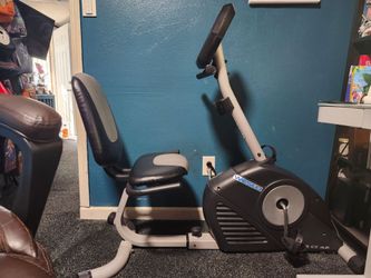 Recumbent stationary bike