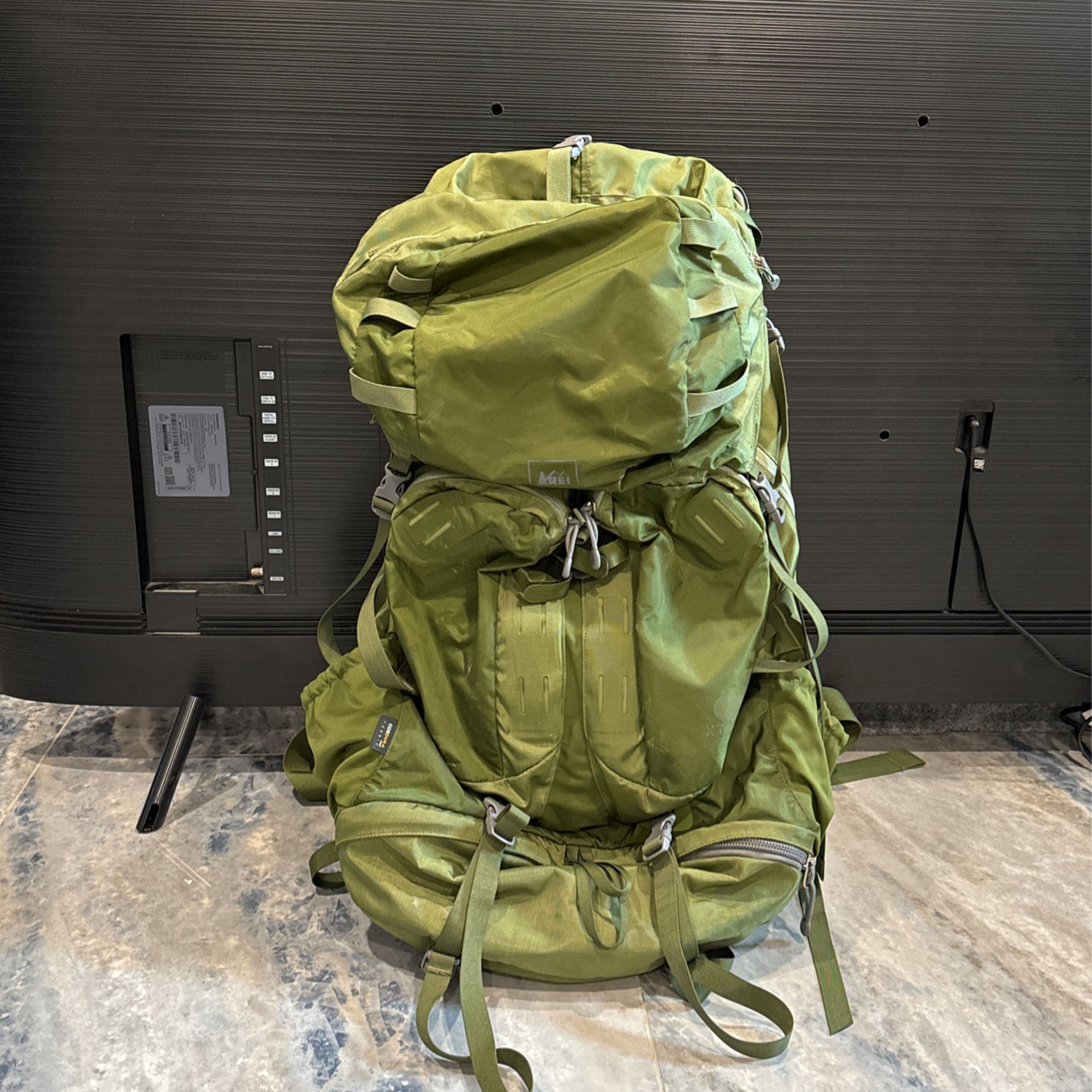 REI XT 85 Liter - Travel Backpack 