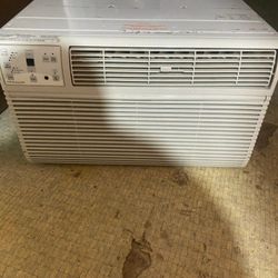 Fridgidare Air Conditioner 