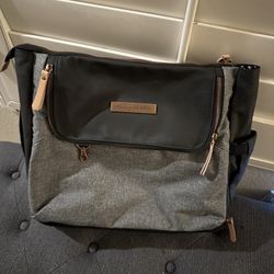 Petunia Pickle Bottom Diaper Bag/Backpack 