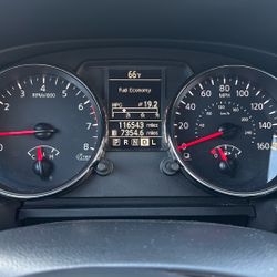 2013 Nissan Rogue White 