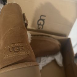 Women’s Uggs 