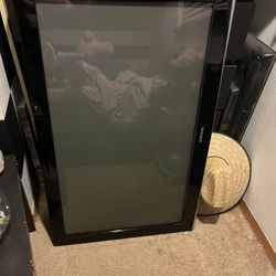 42" samsung TV