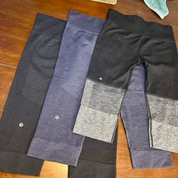 (3) Lululemon Athletica Capri Hi-Rise  Leggings Size 12 / Large