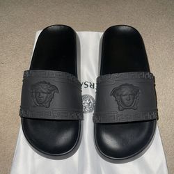 Men Versace Medusa Slides /sandals 