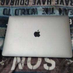 MacBook 2020