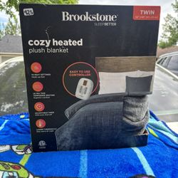 Cozy Heated Twin Size Blanket 